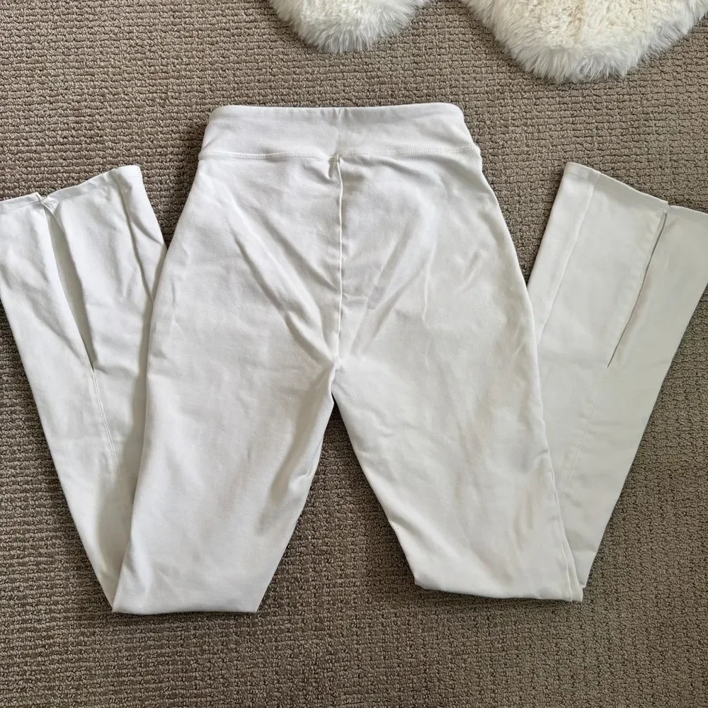 Alo Yoga Flutter Split Hem Flare Leggings XS - White